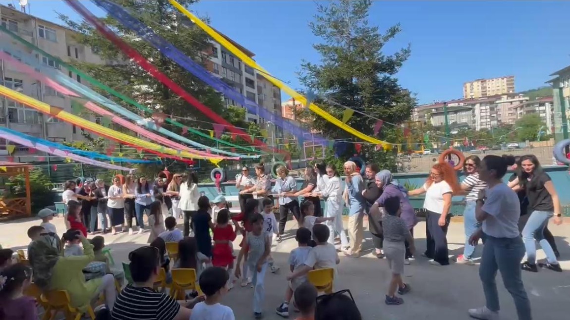 ANNELER GÜNÜ ETKİNLİĞİ